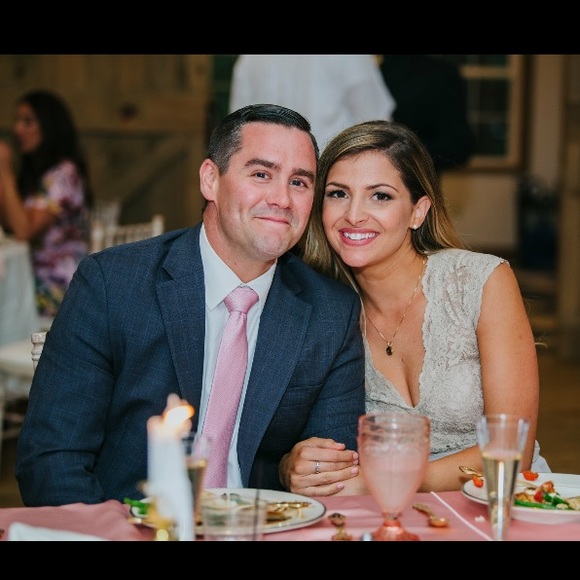 Meet your Posher, Megan - Picture 1 of 5